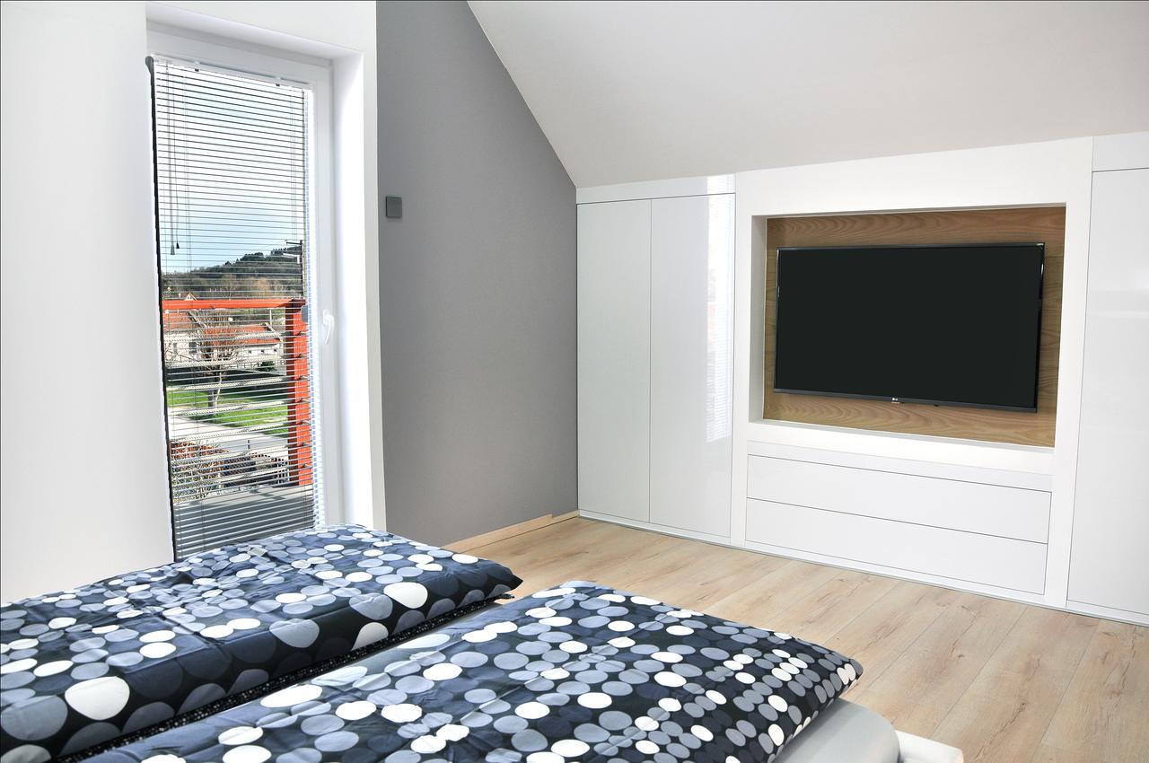 Shambala Apartman 티하니 외부 사진